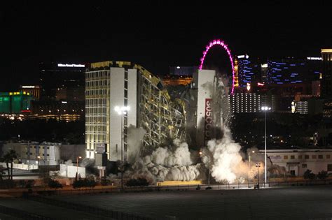 Clarion casino implosão
